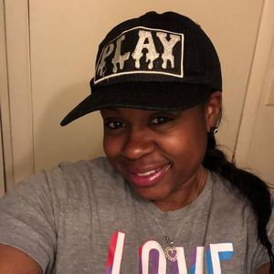 Meet your Posher, Aisha